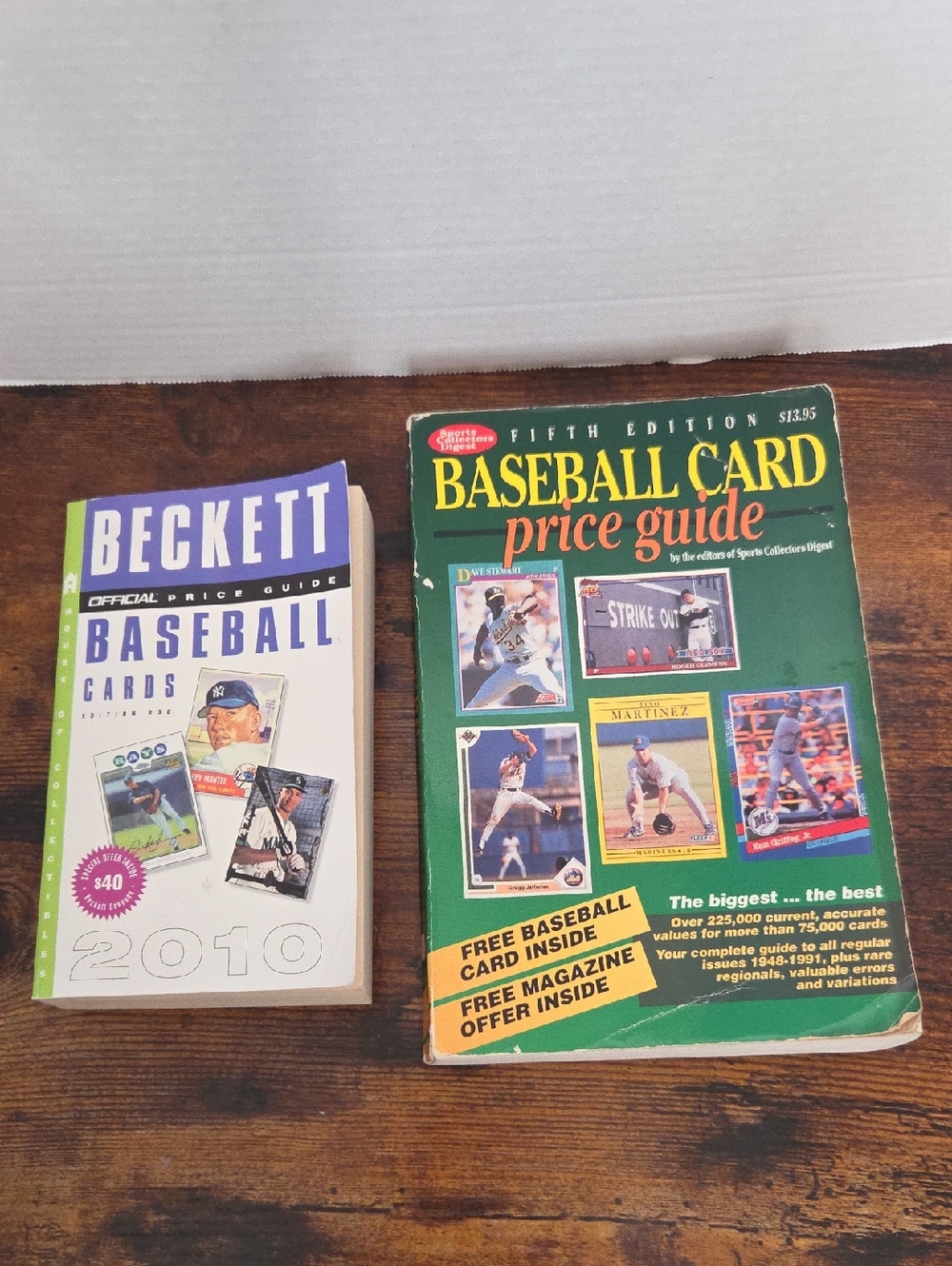 Official Beckett Price Guide to Baseball Cards 2010/1991 fifth edition Sports Co